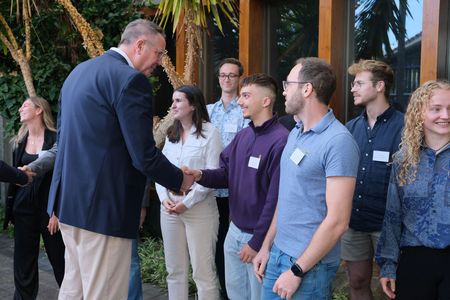 Starkes Engagement – Starkes Land: Ministerpräsident Schweitzer macht Halt am Umwelt-Campus Birkenfeld