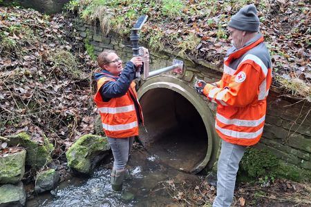 Montage direkt an den Bächen | Foto: Andreas Theis 