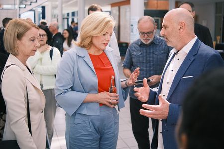 Bundestagspräsidentin und Wissenschaftsminister Rheinland-Pfalz besuchen Umwelt-Campus Birkenfeld