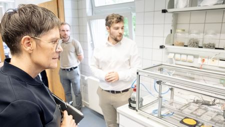 Austausch zu Innovation und Technologietransfer mit dem Wirtschaftsministerium