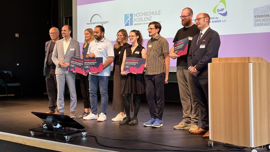 Preisträger auf der Bühne