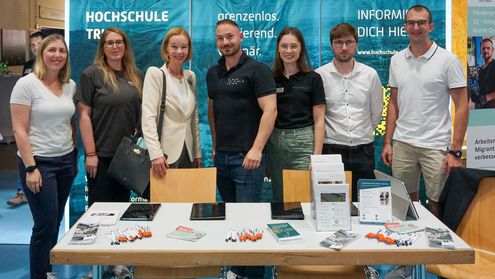 Hochschule Trier präsentiert und vernetzt sich beim Zukunftstreffer in der SWT Arena 