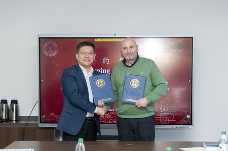 Delegationsbesuch der Hochschule Trier und des IfaS in Yantai: Feier des 40-jährigen Jubiläums und Weichenstellung für nachhaltige Zukunft