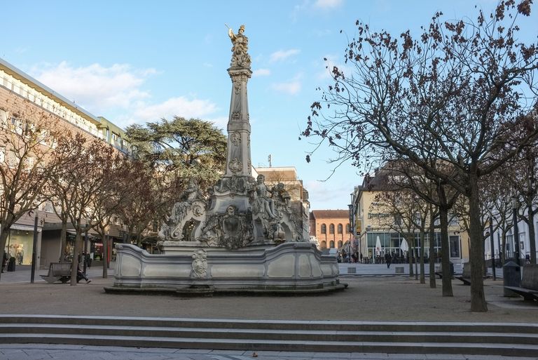 Photo fountain at the Kornmarkt Trier