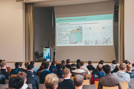 Erstsemesterbegrüßung zum Wintersemester 2025/26 an der Hochschule Trier