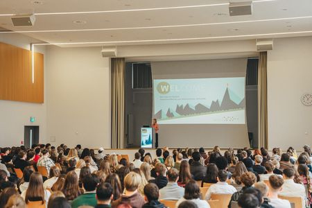 Erstsemesterbegrüßung zum Wintersemester 2025/26 an der Hochschule Trier