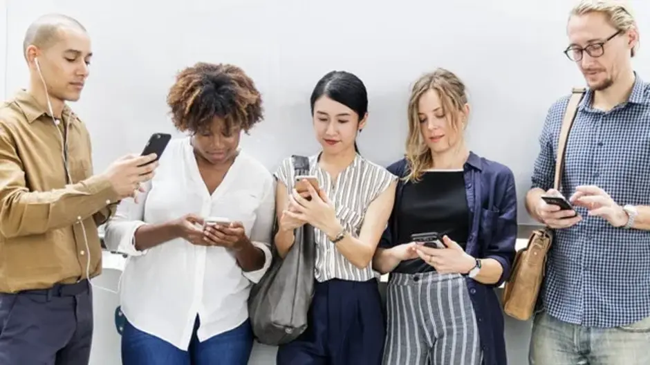 Photography of People Using Smartphones Photography of People Using Smartphones