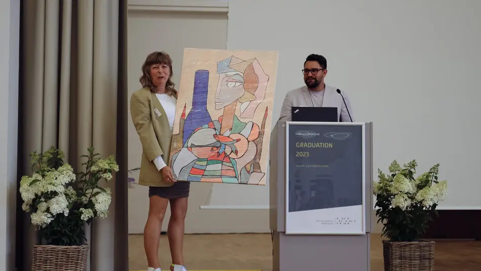 Prof. Dr. Heike Raddatz Dimitrij Rudenko Bild Geschenk